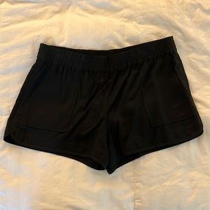 Joie Beso Sandwashed Shorts - Caviar - Size large